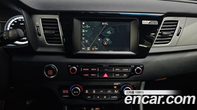 Kia Niro Luxury, 2017 15