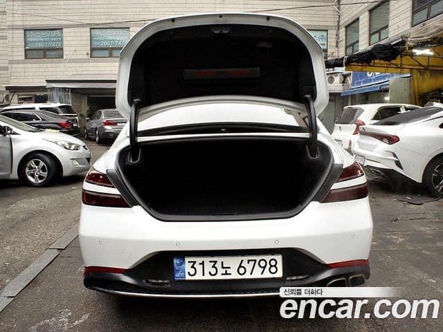 Genesis The / новый New G70, 2021 18