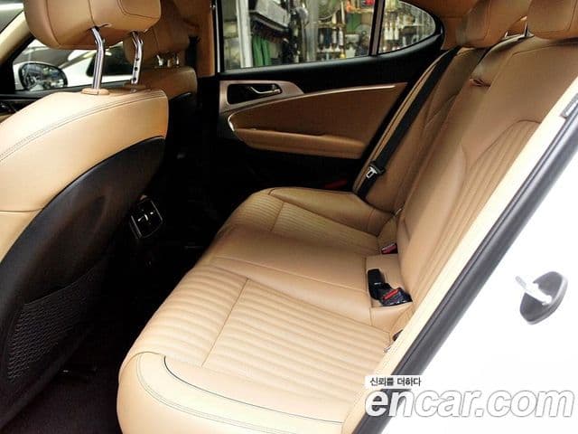 Genesis The / новый New G70, 2021 19