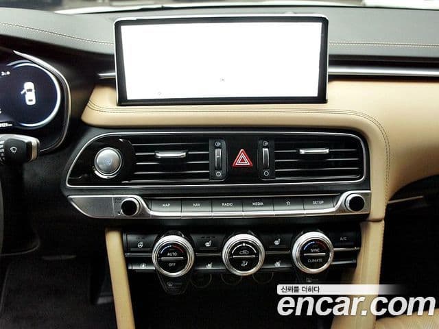 Genesis The / новый New G70, 2021 20