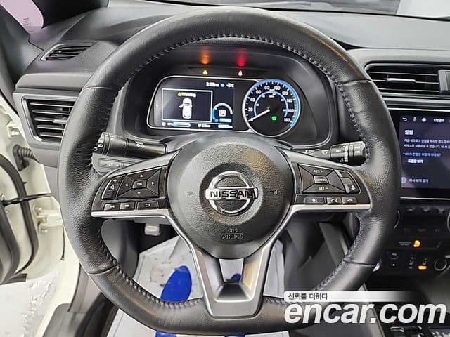 Nissan 리프 (ZE1) EV SL, 2019 9