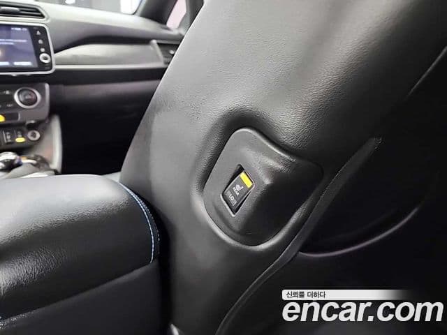 Nissan 리프 (ZE1) EV SL, 2019 13