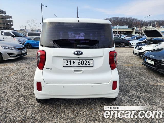 Kia Ray Special, 2013 4