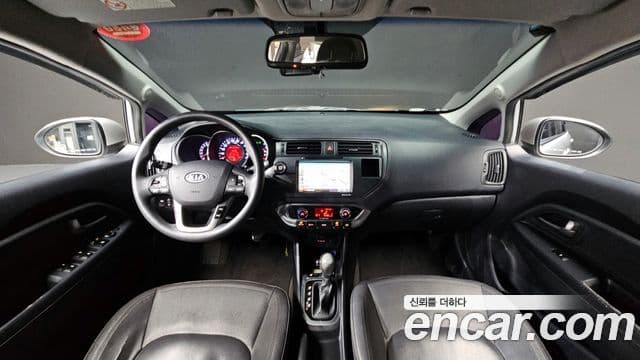 Kia All New Pride Prestige, 2012 7