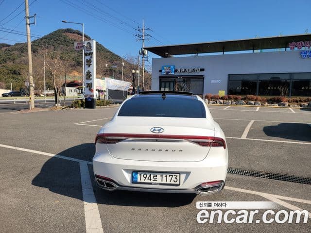 Hyundai The / новый New Grandeur IG гибрид Calligraphy, 2022 4