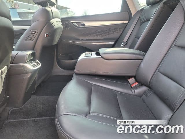 Hyundai The / новый New Grandeur IG гибрид Calligraphy, 2022 9