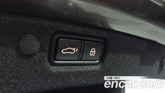 Kia All New K7 Noblesse, 2019 18