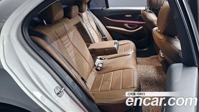 Mercedes-Benz E-класс W213 Avantgarde, 2017 12