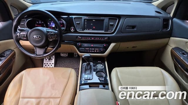 Kia All New Carnival Prestige, 2015 7