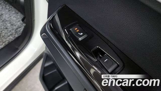 KG모빌리티(SsangYong) Musso EV (O100) MX, 2026 19