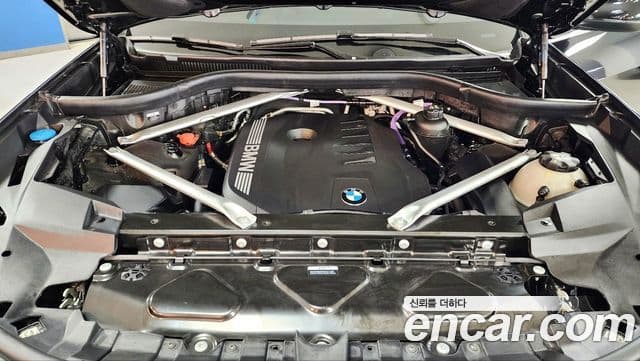 BMW X7 (G07) xDrive 40i M Sport 6인승, 2024 6