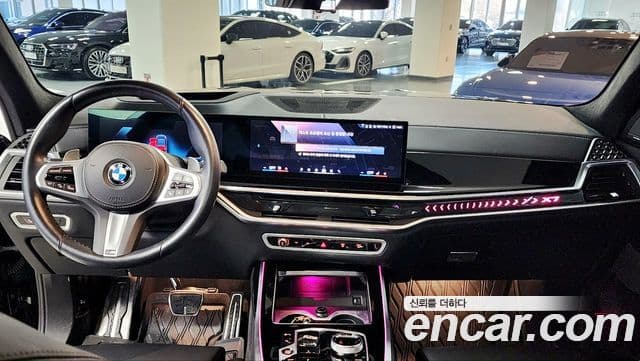 BMW X7 (G07) xDrive 40i M Sport 6인승, 2024 7