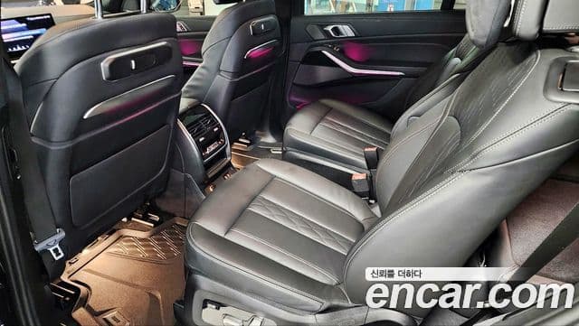 BMW X7 (G07) xDrive 40i M Sport 6인승, 2024 11