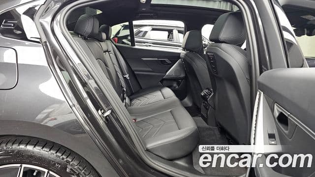 BMW 5시리즈 (G60) 520i Special Edition, 2025 12