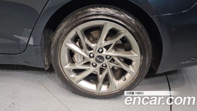 Genesis The / новый New G70, 2024 все фото