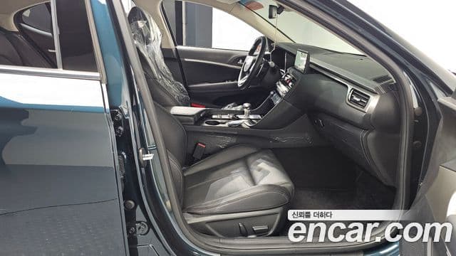 Genesis The / новый New G70, 2024 11