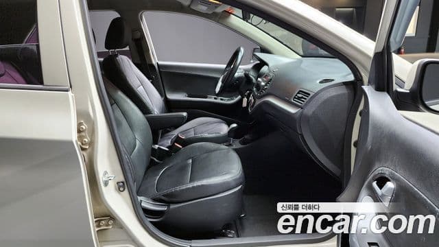 Kia All New Morning Deluxe, 2015 10