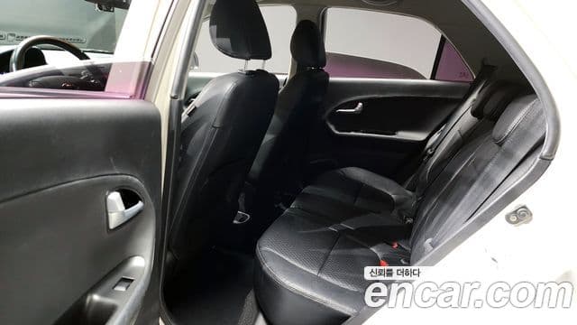 Kia All New Morning Deluxe, 2015 12