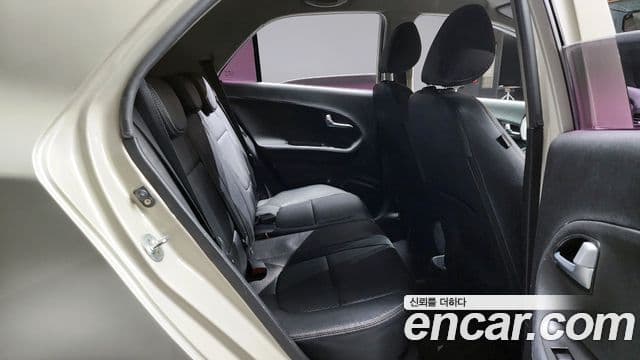 Kia All New Morning Deluxe, 2015 13