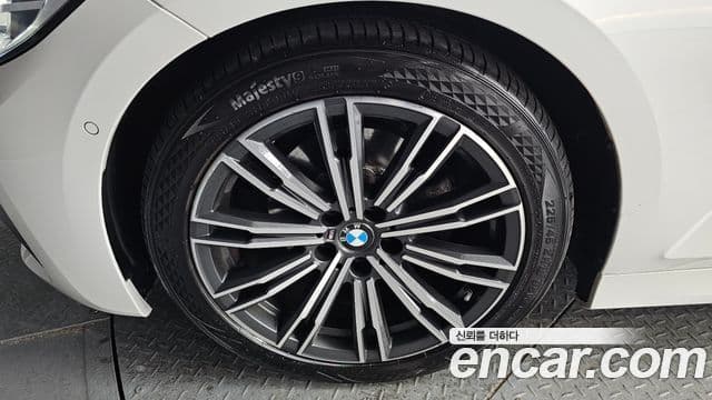 BMW 3시리즈 (G20) 320d M Sport, 2019 все фото