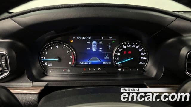 Ford Explorer 6세대 2.3 Limited 4WD, 2021 8