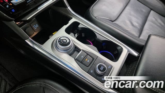 Ford Explorer 6세대 2.3 Limited 4WD, 2021 9