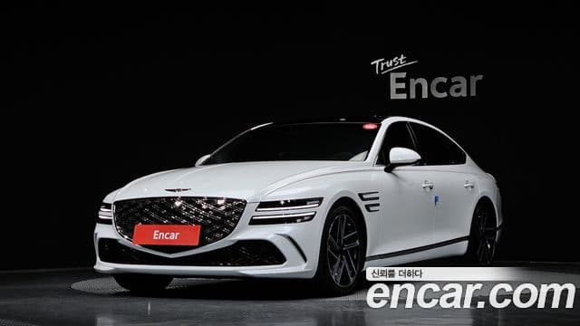 Genesis G80 (RG3) бензин 2.5 турбо AWD, 2025 1