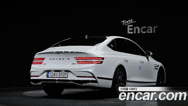 Genesis G80 (RG3) бензин 2.5 турбо AWD, 2025 2
