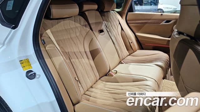 Genesis G80 (RG3) бензин 2.5 турбо AWD, 2025 12