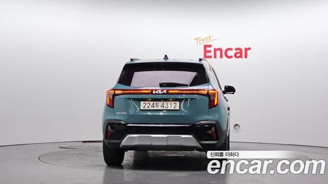 Kia The / новый New Seltos Signature, 2023 4