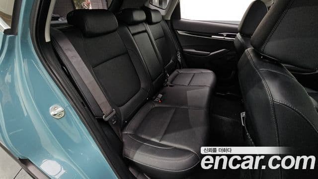 Kia The / новый New Seltos Signature, 2023 13