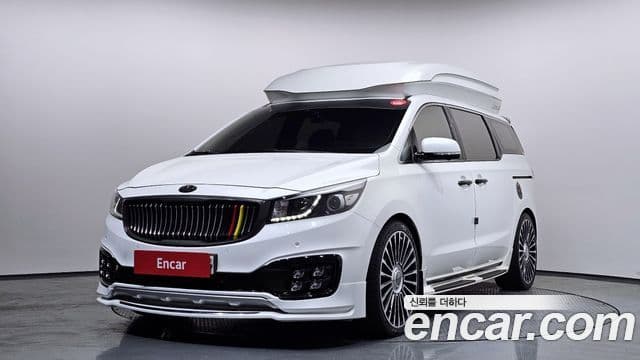 Kia All New Carnival бензин 9인승 High Limousine(компания по спецнадстройкам), 2018 1