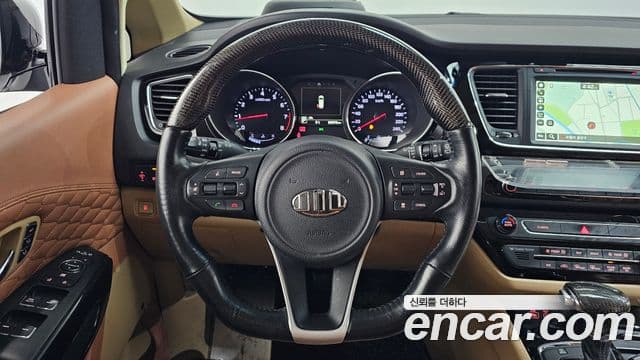 Kia All New Carnival бензин 9인승 High Limousine(компания по спецнадстройкам), 2018 13