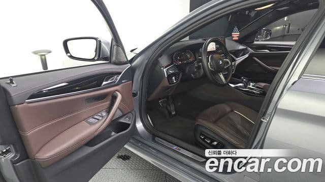 BMW 5시리즈 (G30) 530i M Sport, 2023 10