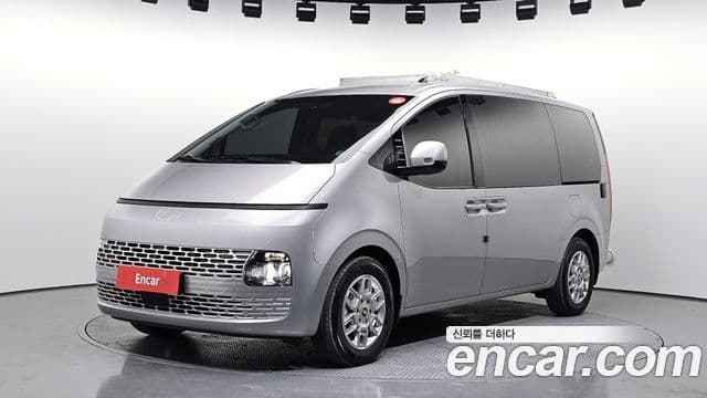 Hyundai Staria компания по спецнадстройкам, 2025 1