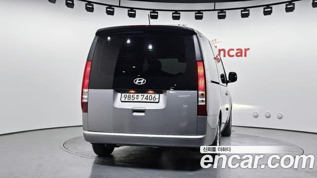 Hyundai Staria компания по спецнадстройкам, 2025 4