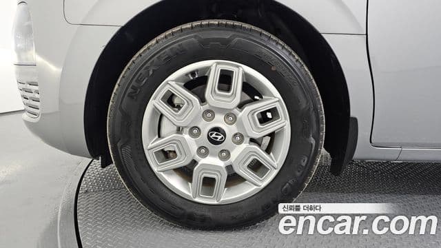 Hyundai Staria компания по спецнадстройкам, 2025 все фото