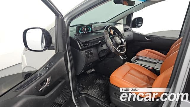 Hyundai Staria компания по спецнадстройкам, 2025 10