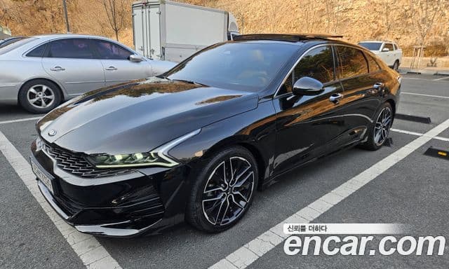 Kia K5 3세대 Signature, 2021 1