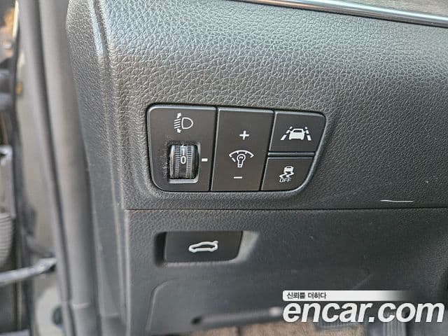 Kia K5 3세대 Signature, 2021 13