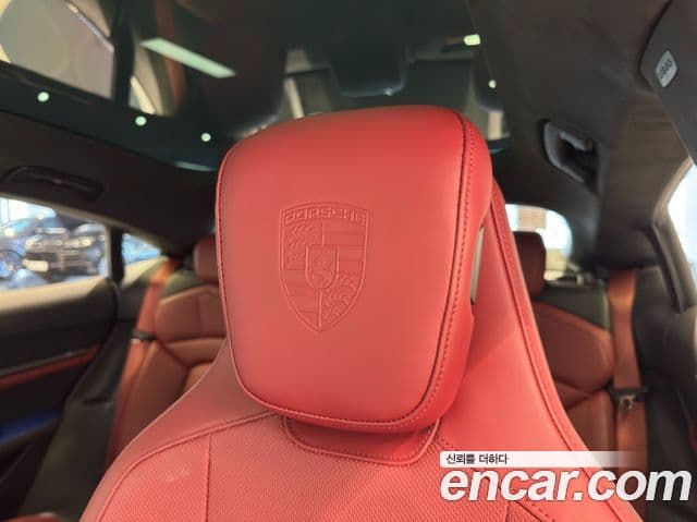 Porsche 타이칸 турбо, 2024 18