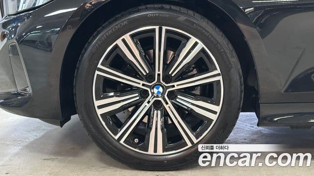 BMW 3시리즈 (G20) 320i Туринг (Touring), 2025 все фото