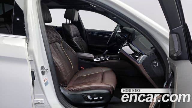 BMW 5시리즈 (G30) 530i xDrive M Sport, 2022 11