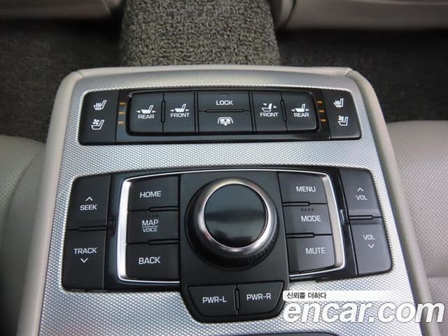 Genesis G80 Premium Luxury, 2017 16