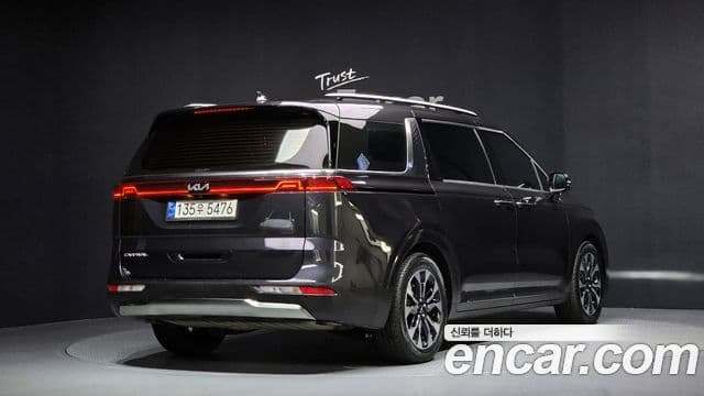Kia Carnival 4세대 Signature, 2022 2