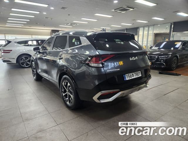 Kia Sportage 5세대 гибрид Signature 2WD, 2023 2