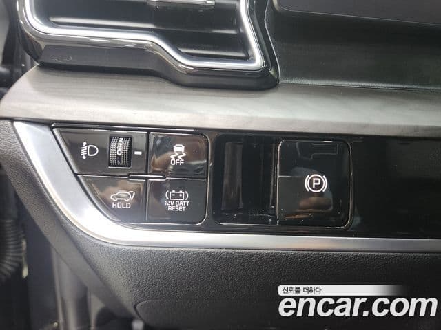 Kia Sportage 5세대 гибрид Signature 2WD, 2023 все фото