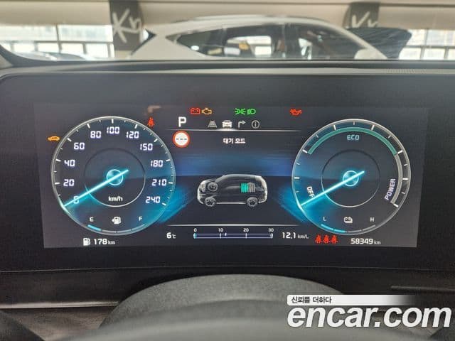 Kia Sportage 5세대 гибрид Signature 2WD, 2023 7