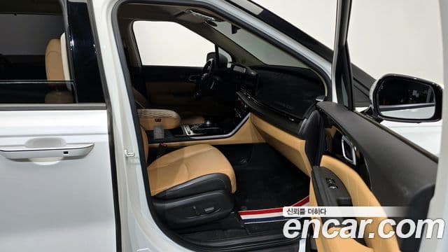 Kia Carnival 4세대 Signature, 2021 11