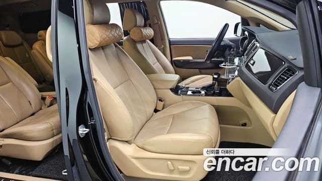 Kia The / новый New Carnival Noblesse Special, 2019 10